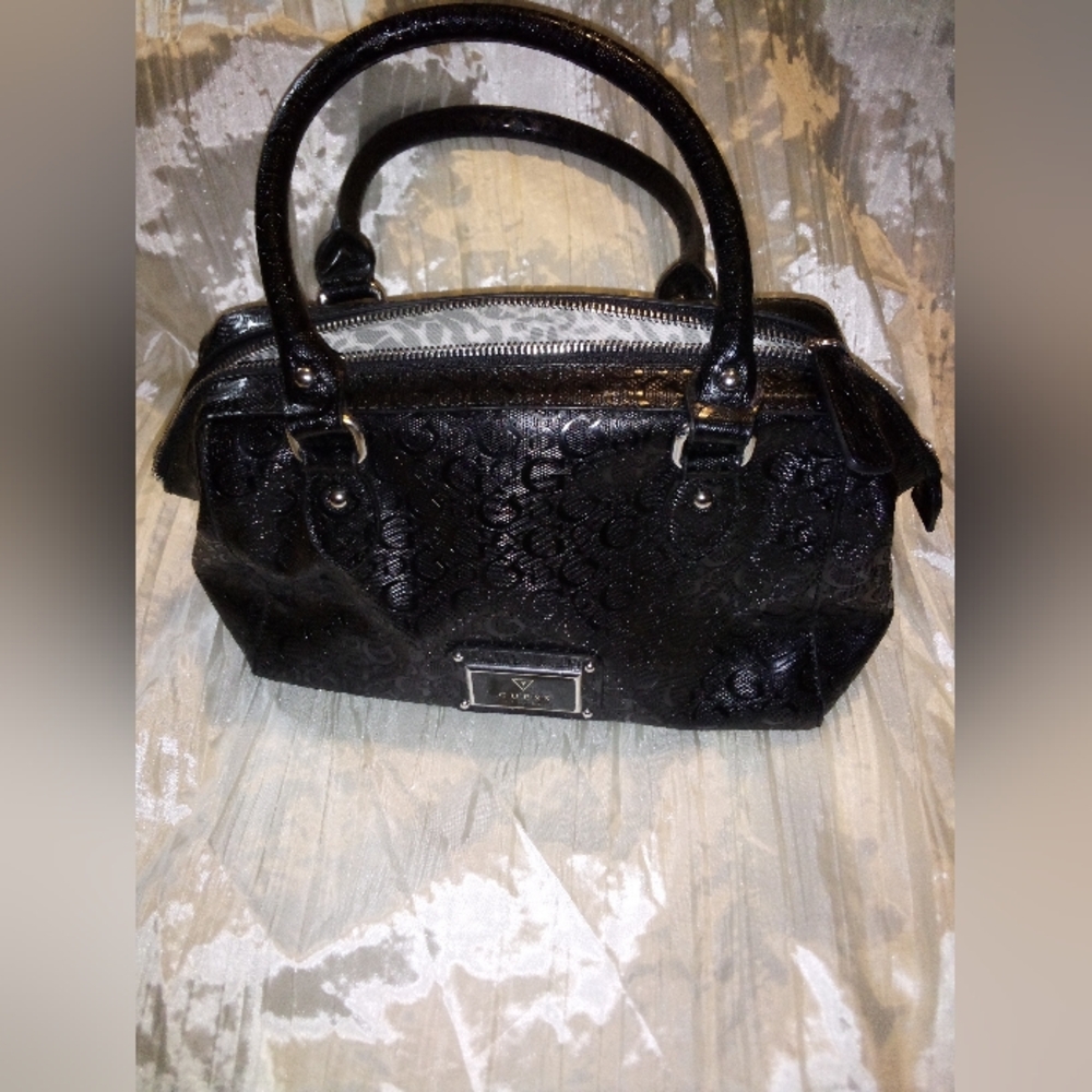 Guess Ladies Purse Handbag